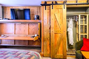 Alpen Way Chalet Mountain Lodge