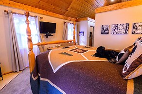 Alpen Way Chalet Mountain Lodge