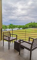 Amora Lagoon