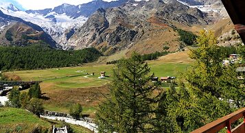 Amber Ski-in/out Hotel & Spa