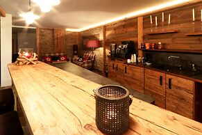 Amber Ski-in/out Hotel & Spa