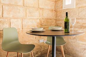 House of Pomegranates