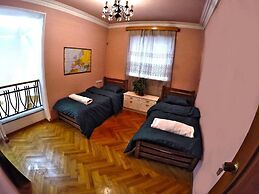Classical Green Hostel