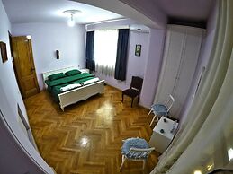 Classical Green Hostel