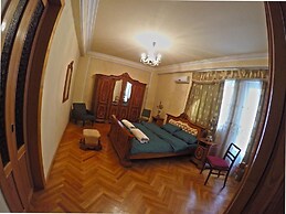 Classical Green Hostel