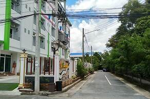 The Linux Garden Hotel