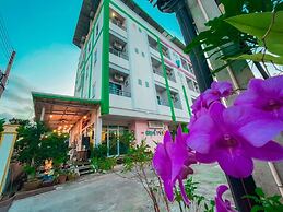 The Linux Garden Hotel