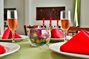 Casablanca Hotel, RestoBar, Catering, Events & Tourism in Garzón