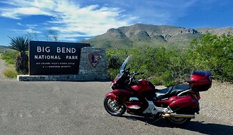 Terlingua Nights Cabins