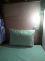 Lucky Homestay - Hostel