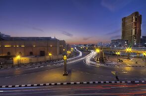 Tahrir Plaza Suites