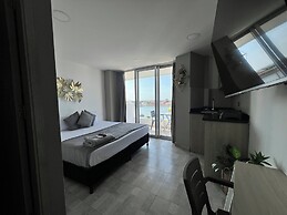 Bahia 79 Apartasuites Cerca al Centro