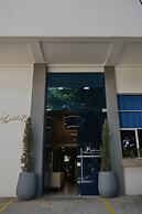 Bahia 79 Apartasuites Cerca al Centro