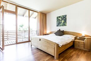 Hotel Arnica Scuol - Adults only
