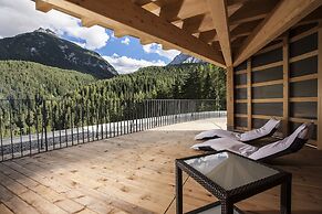 Hotel Arnica Scuol - Adults only