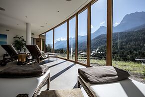 Hotel Arnica Scuol - Adults only