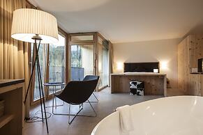 Hotel Arnica Scuol - Adults only