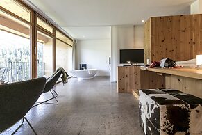 Hotel Arnica Scuol - Adults only