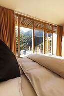 Hotel Arnica Scuol - Adults only