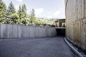 Hotel Arnica Scuol - Adults only
