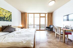 Hotel Arnica Scuol - Adults only