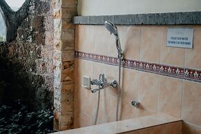 Puri Sunny Guesthouse