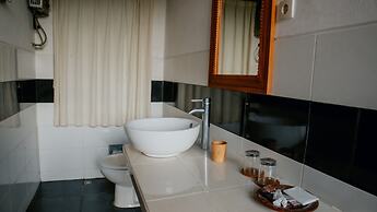 Puri Sunny Guesthouse