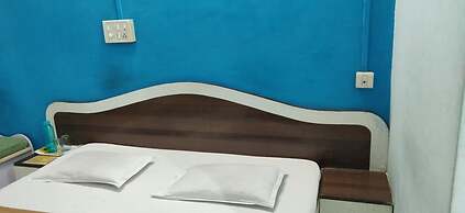 Hotel Aashish Deluxe Kolhapur