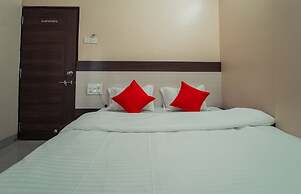 Hotel Aashish Deluxe Kolhapur