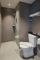 Luminor Hotel Airport Sidoarjo by WH