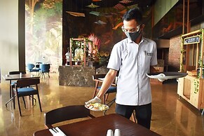 Luminor Hotel Airport Sidoarjo by WH