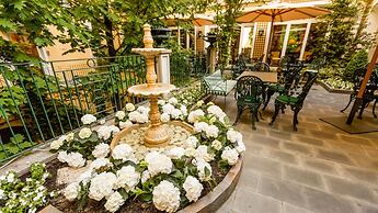 Hotel Victoria & Iside Spa