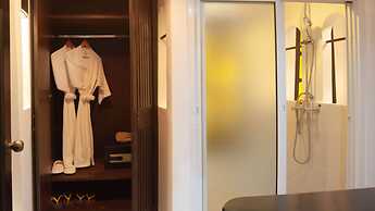 B2 Suthep Night Market Premier Resort