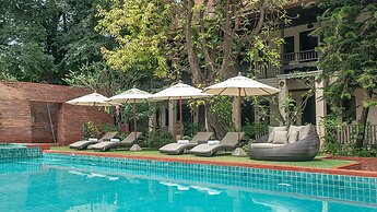 B2 Suthep Night Market Premier Resort