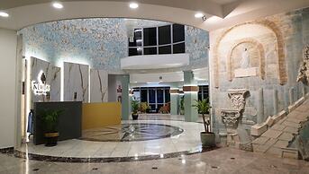 Ada Newday Resort Hotel