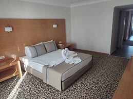 Ada Newday Resort Hotel