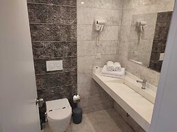 Ada Newday Resort Hotel