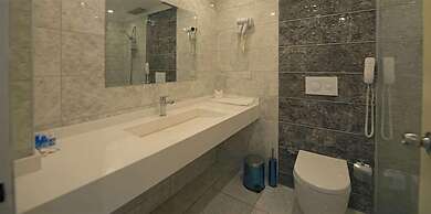 Ada Newday Resort Hotel