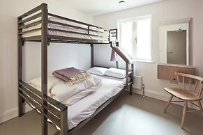 The Barrel Store - Hostel