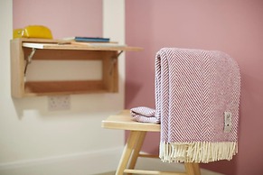 The Barrel Store - Hostel