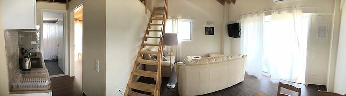 Arion Stables & Apartments