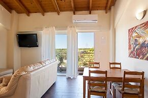 Arion Stables & Apartments