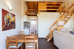 Arion Stables & Apartments