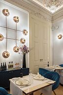 The One Palácio da Anunciada