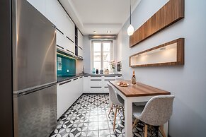 Apt Premium Old Town by Your Freedom