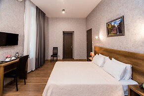 Hotel Angel