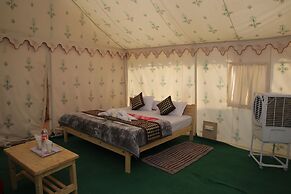 Bhati Desert camp Sam