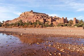 Auberge De Jeunesse Ouarzazate - Hostel