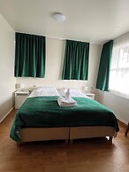 Media Luna Guesthouse