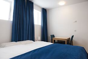 Media Luna Guesthouse